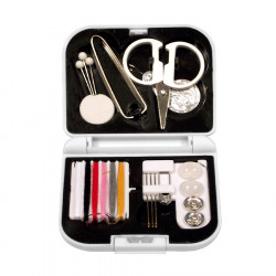 Deluxe Set de costura en estuche blanco.